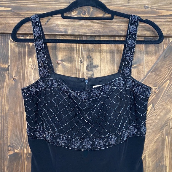 Women’s “Lara” Evening gown - Picture 7 of 8